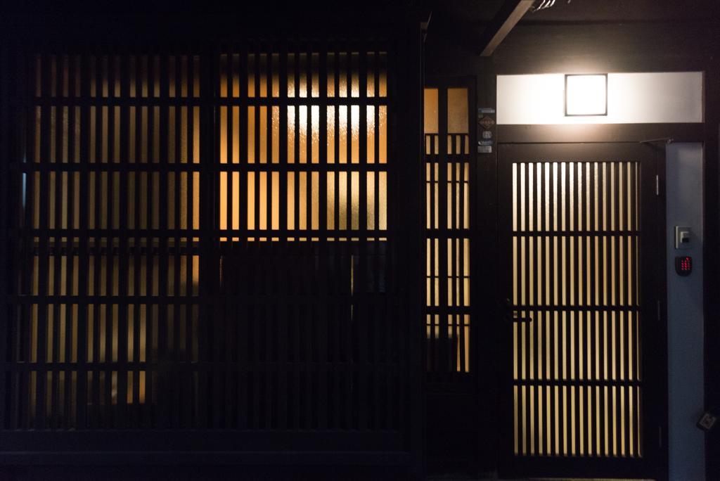 Вилла Kakishibu An Machiya House Киото Номер фото